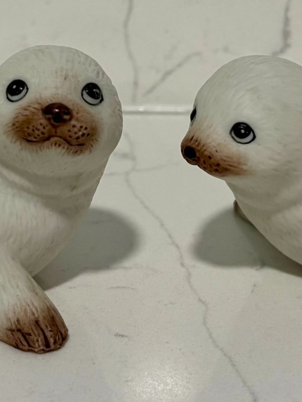 Vintage Homco Porcelain Baby Seal Figurine Set of 2 White/Brown Accents 1439